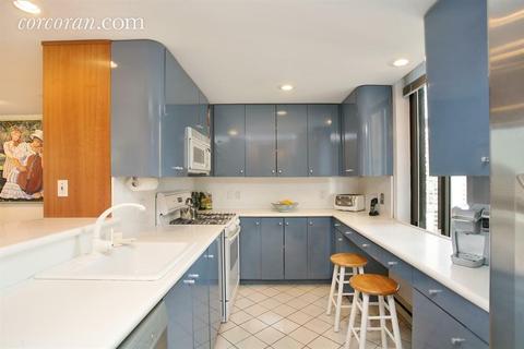 911 Corwin Ave, Hamilton, OH 45015 photo 8