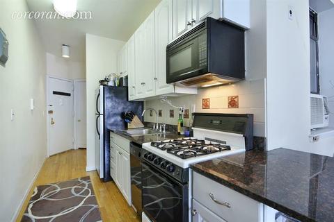 1638 Sutton Ave, Cincinnati, OH 45230 photo 1