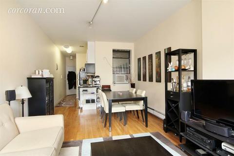 1638 Sutton Ave, Cincinnati, OH 45230 photo 2