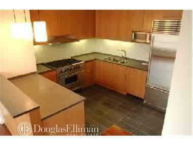 957 Smiley Ave, Forest Park, OH 45240 photo 4