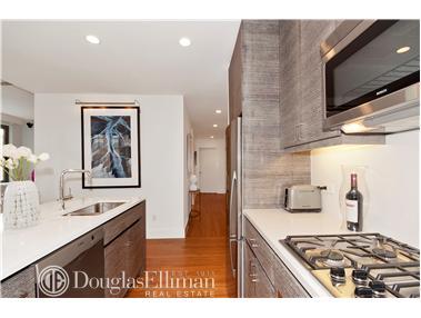 4964 Heuwerth Ave, Cincinnati, OH 45238 photo 15