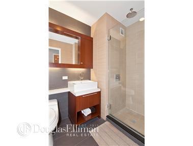 4964 Heuwerth Ave, Cincinnati, OH 45238 photo 13