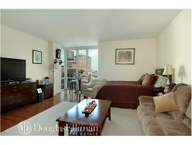 2990 Westbrook Dr, Cincinnati, OH 45238 photo 9