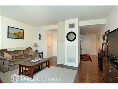 2990 Westbrook Dr, Cincinnati, OH 45238 photo 11