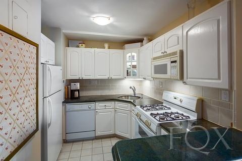 6558 Corbly Rd, Cincinnati, OH 45230 photo 1