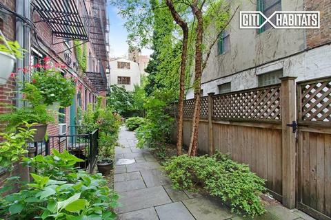 1255 Ross Ave, Cincinnati, OH 45205 photo 4