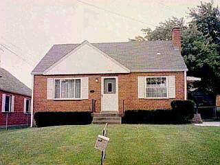 1633 Centerridge Ave, Cincinnati, OH 45231 photo 1