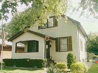 3728 Watterson Rd, Fairfax, OH 45227 photo 2