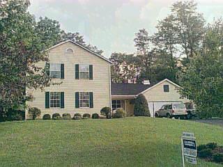 7746 Fox Trail Ln, Cincinnati, OH 45255 photo 3
