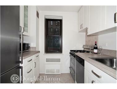 410 Corwin Ave, Hamilton, OH 45015 photo 8