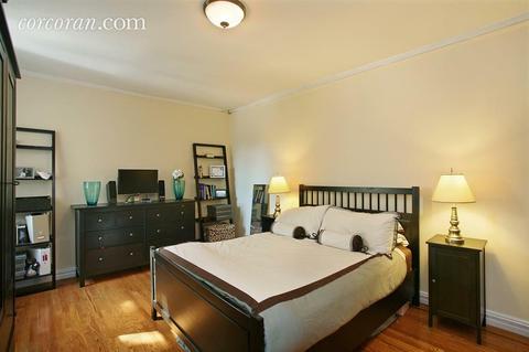 3712 Watterson Rd, Fairfax, OH 45227 photo 1