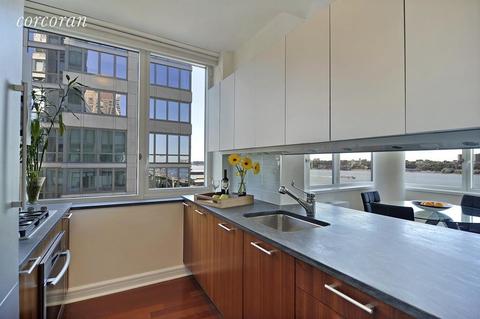 2187 Harrison Ave, Cincinnati, OH 45211 photo 3