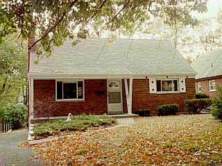 1118 Thurnridge Dr, Reading, OH 45215 photo 2