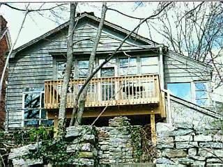 471 Riddle Rd, Cincinnati, OH 45220 photo 2