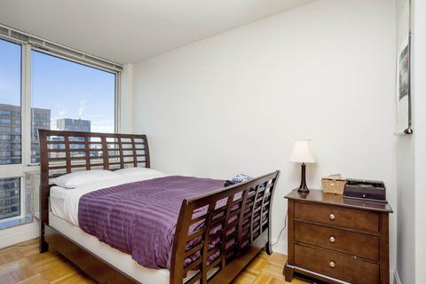 899 Rutledge Ave, Cincinnati, OH 45205 photo 4