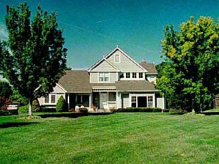 3648 Vineyard Rdg, Evendale, OH 45241 photo 1