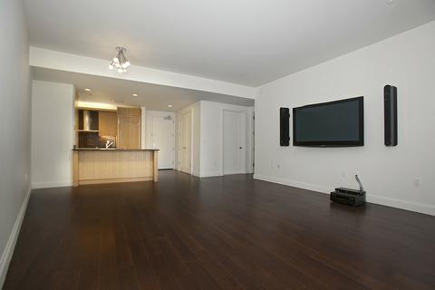 738 Hand Ave, Cincinnati, OH 45232 photo 2