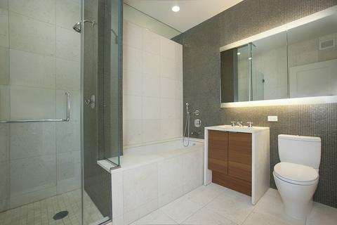 738 Hand Ave, Cincinnati, OH 45232 photo 7