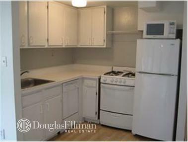 3030 Springer Ave, Cincinnati, OH 45208 photo 2