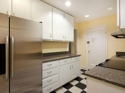 2 Broadview Pl, Cincinnati, OH 45208 photo 4