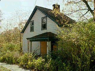 2081 Baltimore Ave, Cincinnati, OH 45225 photo 1