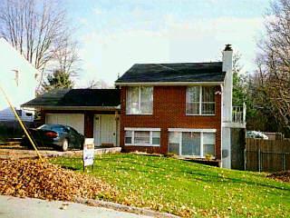 143 Carr La, Blanchester, OH 45107 photo 3