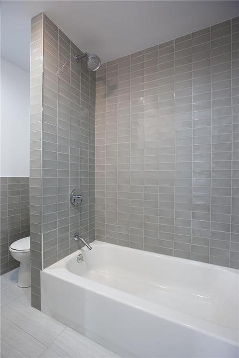 105 Walnut St, Elmwood Place, OH 45216 photo 6