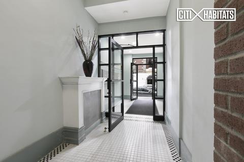 3137 Gobel Ave, Cincinnati, OH 45211 photo 1