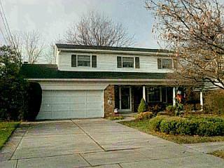 1109 Gracewind Ct, Cincinnati, OH 45231 photo 3