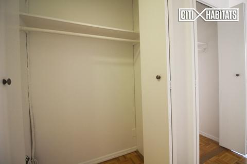 129 Bourbon St, Blanchester, OH 45107 photo 6