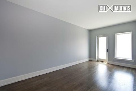 1237 Greenery Ln, Cincinnati, OH 45233 photo 4
