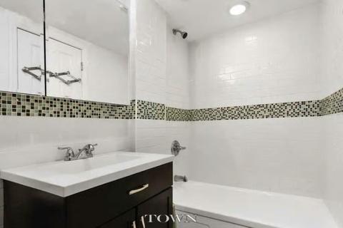 217 Central Ave, Lockland, OH 45215 photo 4