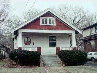 4327 Watterson St, Cincinnati, OH 45227 photo 2