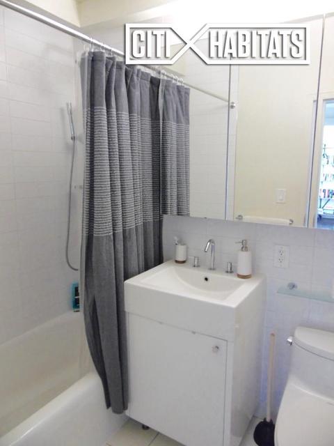 1877 Walker St, Cincinnati, OH 45202 photo 5