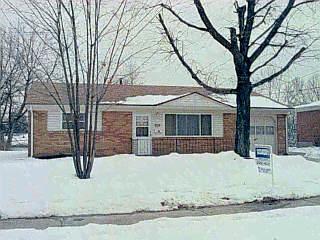 11754 Hamlet Rd, Forest Park, OH 45240 photo 1
