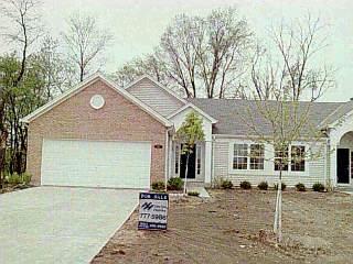 953 Raintree Ln, Maineville, OH 45039 photo 3