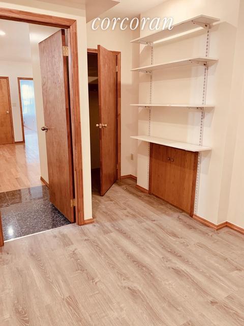 5 Denny Pl, Mariemont, OH 45227 photo 4