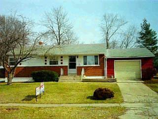 7230 Memory La, Cincinnati, OH 45239 photo 3