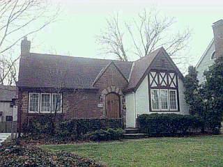 3836 Broadview Dr, Cincinnati, OH 45208 photo 2