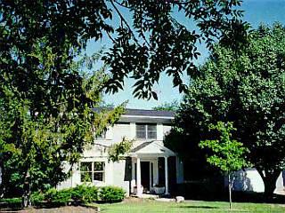 2894 Alpine Ter, Cincinnati, OH 45208 photo 1