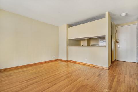 3533 Vine St, Cincinnati, OH 45220 photo 5