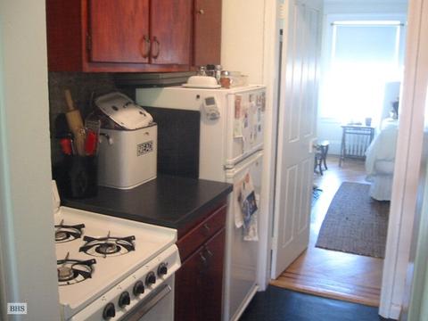 7442 Gracely Dr, Cincinnati, OH 45233 photo 4