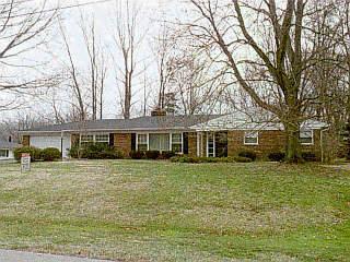 999 Lakeshore Dr, Cincinnati, OH 45231 photo 1