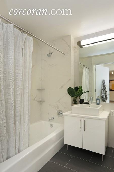 2974 Mapleleaf Ave, Cincinnati, OH 45212 photo 7