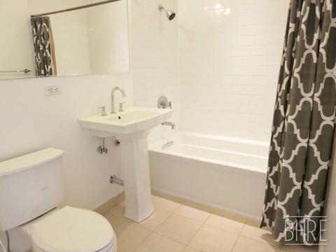 302 Brookforest Dr, Cincinnati, OH 45238 photo 20