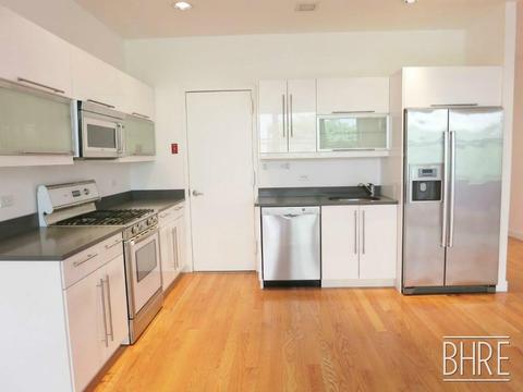 302 Brookforest Dr, Cincinnati, OH 45238 photo 10