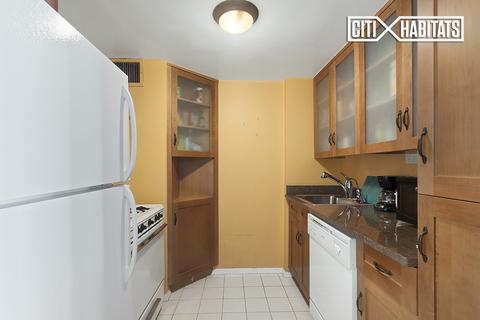 3051 Mchenry Ave, Cincinnati, OH 45211 photo 6