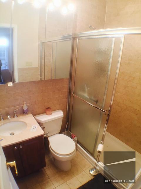 2808 Westbrook Dr, Cincinnati, OH 45211 photo 2