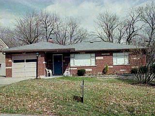 2808 Westbrook Dr, Cincinnati, OH 45211 photo 3