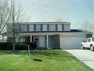 2113 Hillrose Ct, Cincinnati, OH 45240 photo 1
